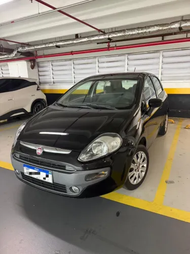 Fiat Punto Attractive 1.4 Fire Flex 8V 5P 2013
