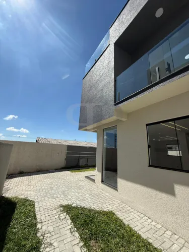 Lindo sobrado triplex, 104m por R 680000 .- Bairro Alto - Curitiba PR