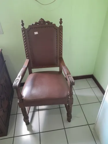Cadeira clássica oriental