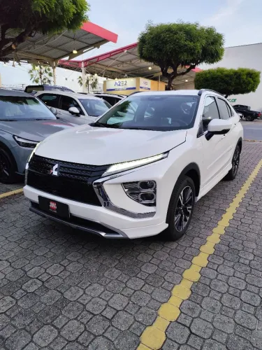 Mitsubishi Eclipse Cross HPE 1.5 16V 165cv AUT 2025