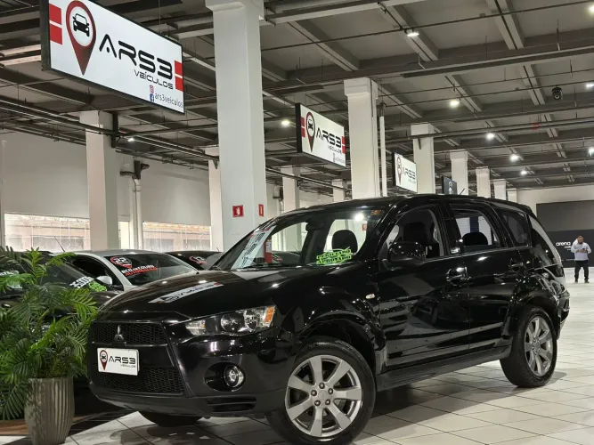 Mitsubishi Outlander 2.4 16V 170cv Aut. 2011