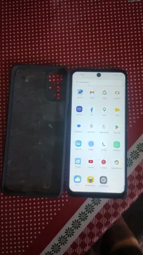 Vendo moto g 22 tudo funcionando 