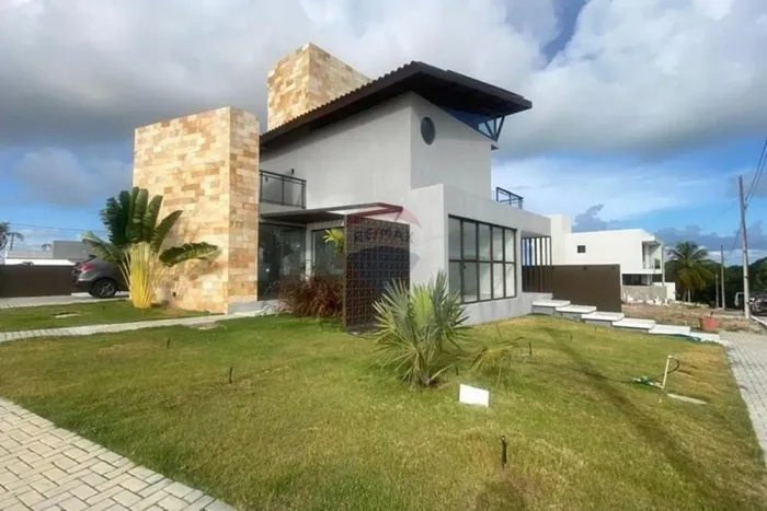 CASA DE 3 QUARTOS NO VILLAS DE CARAPIBUS, SEU NOVO LAR ESTA AQUI!