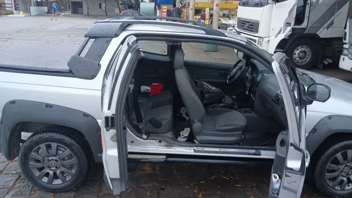 Fiat Strada Adventure1.8/ 1.8 Locker Flex CD 2019