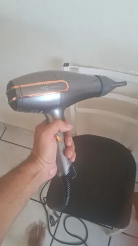 Secador profissional MQ para cabeleireiras