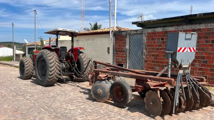 Massey Ferguson 292 Trator 4x4 - Pronto para trabalhar.
