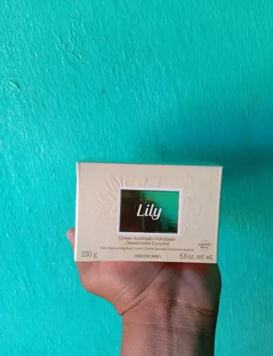 Creme da Lily novo lacrado