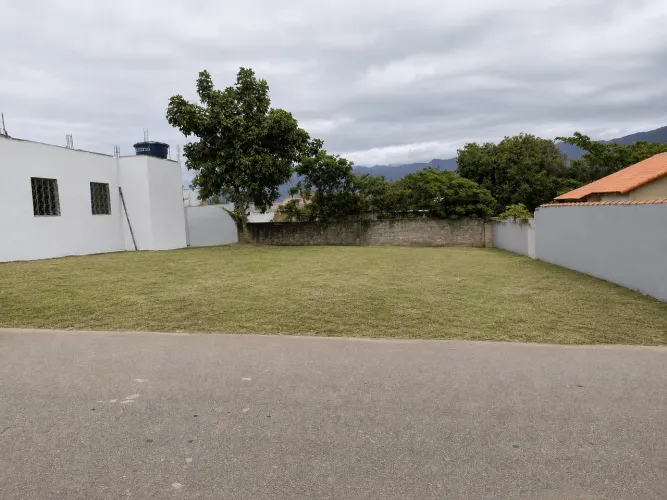 TERRENO ITAGUAÍ
