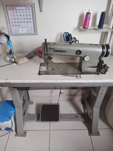 Maquina de costura