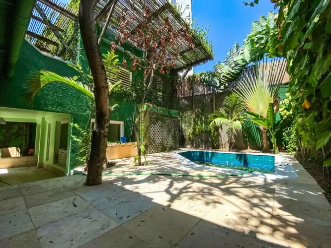 Casa Comercial / Restaurante à venda, 350 m² por R$ 950.000 - Papicu - Fortaleza/CE