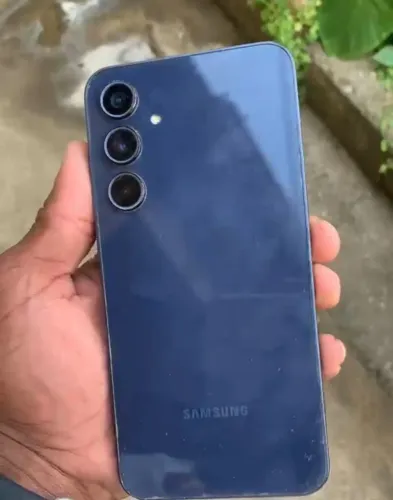 Celular Sansung A35 256gb telefone ótimo para uso diário 