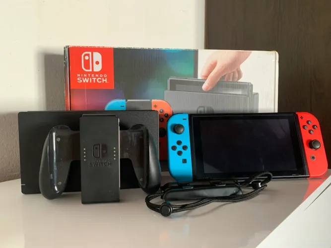 Nintendo Switch V1