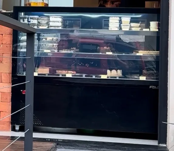 Vitrine gourmet refrigerada