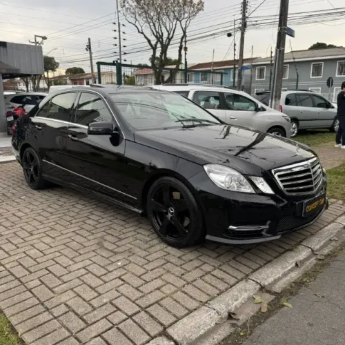 Mercedes-Benz E-250 CGI Avantgarde 1.8 16V 204cv Aut. 2013
