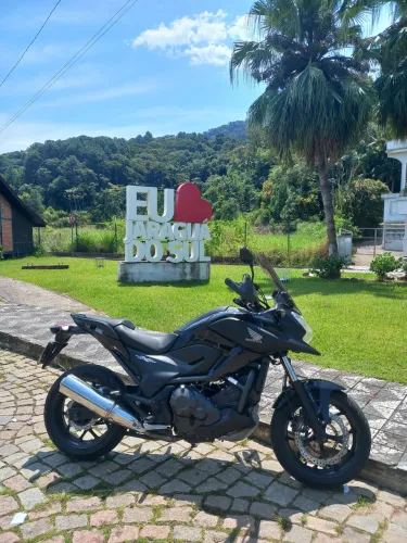Vendo Honda  NC 750X ABS, impecável, abaixo da tabela FIPE 