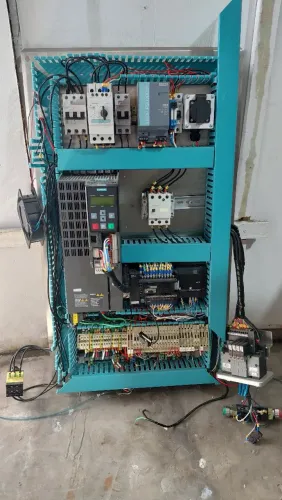 PAINEL INDUSTRIAL SIEMENS/OMRON - CLP + INVERSOR SIEMENS G120