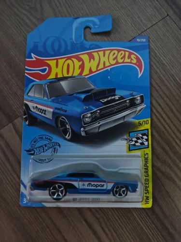 Carrinho Hot Wheels Dodge Dart 68