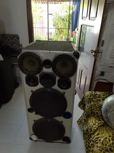 Vendo caixa de som não faço entrega 