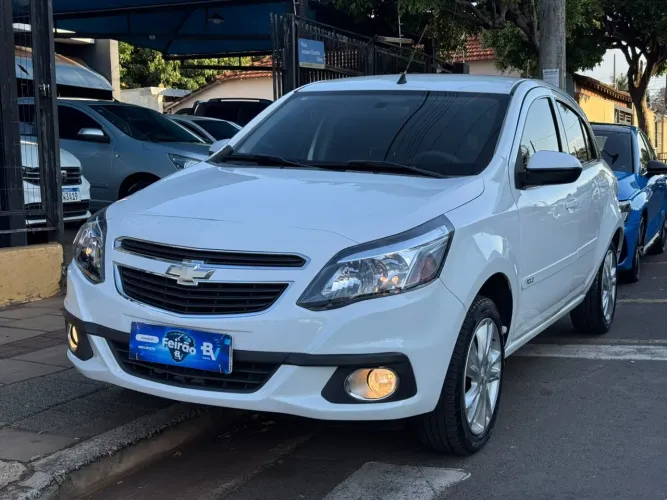 Chevrolet Agile LTZ 1.4 MPFI 8V Flexpower 5P 2014