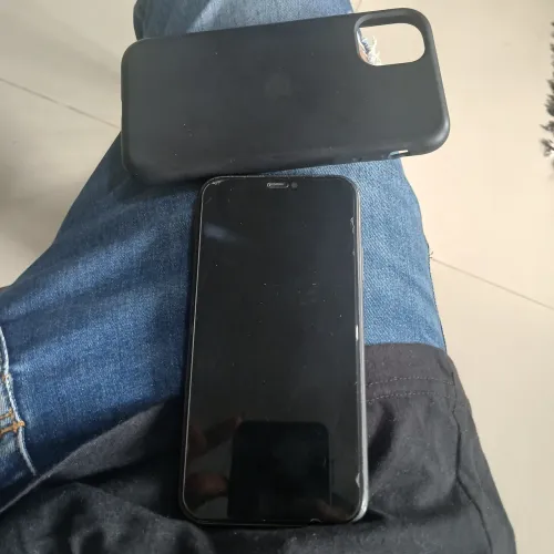 Iphone 11 64gb.    Aceito oferta. 