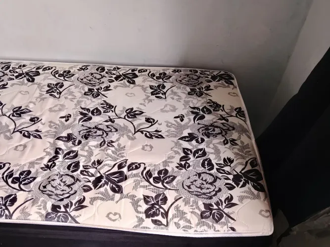 Cama box solteiro nova