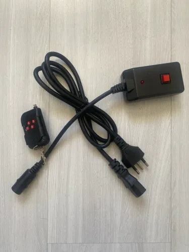 Máquina de Fumaça Com Led Rgb Dmx 500w 2 Fluídos 127v Preto