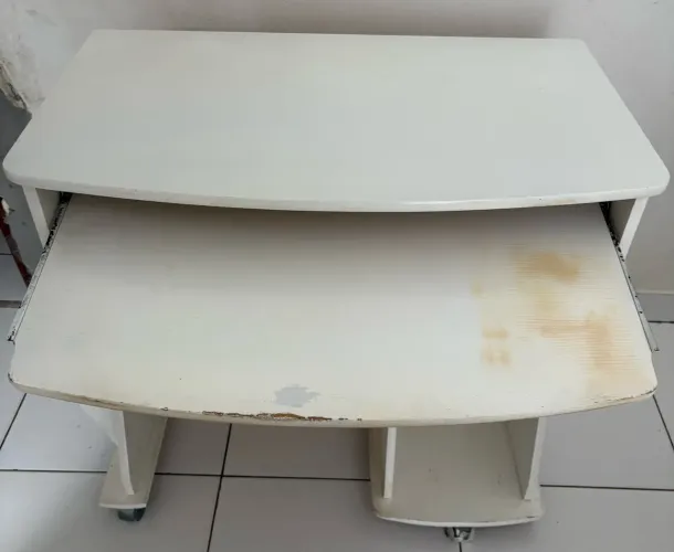 Mesa para Computador - 70 Reais