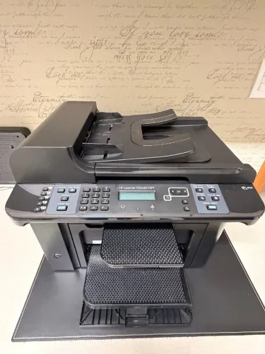 Impressora HP 1536dnf