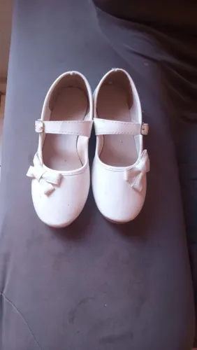 Sapato branco social infantil número 31/32