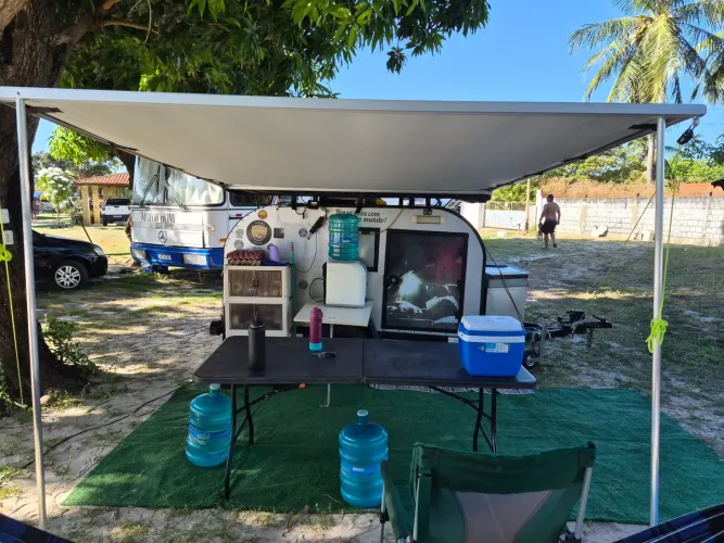 Mini trailer para acampamento