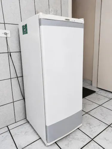 Freezer Vertical Consul Slim 160 Litros - Ótimo Estado