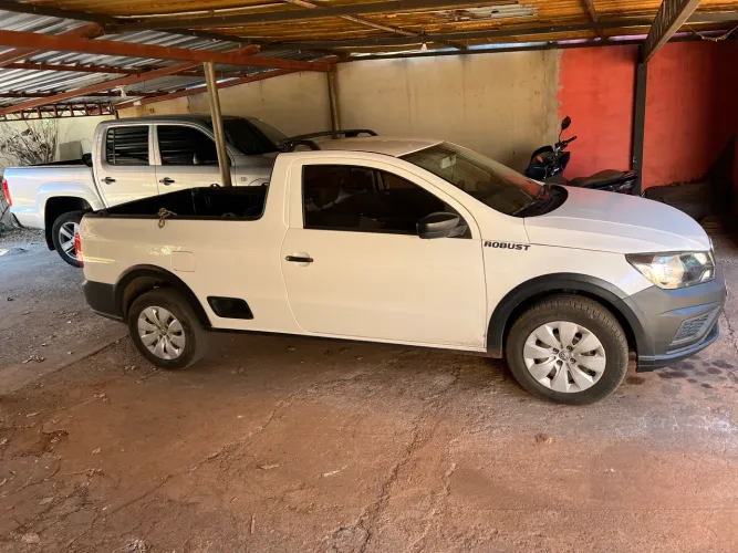 Volkswagen Saveiro Robust 1.6 Total Flex 8V 2018