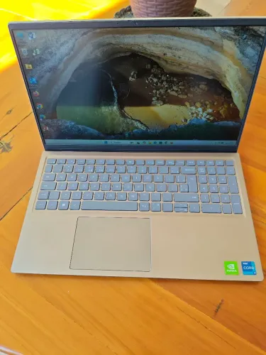Notebook Dell Core I7 11° geração vídeo dedicado 16GB e SSD NVME de 512GB impecável