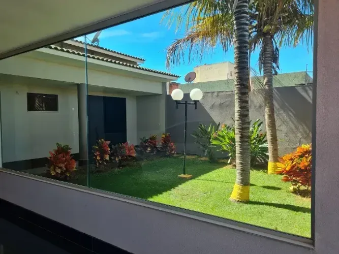 Vendo Casa á vista ou Parcelado