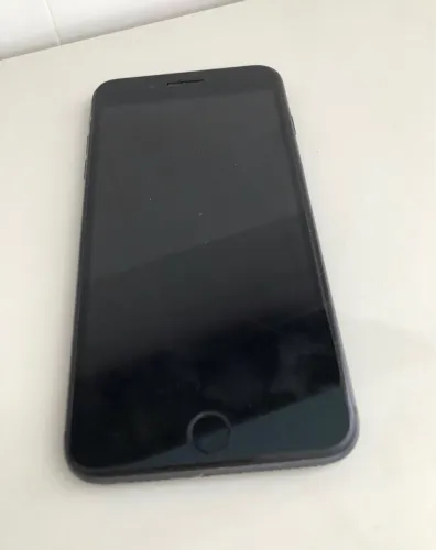 iPhone 8 Plus