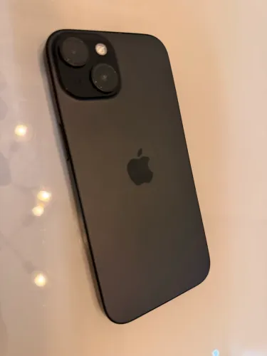 iPhone 15 128gb Preto semi novo