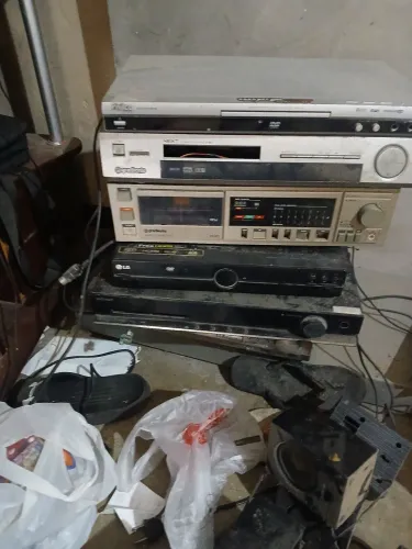 Vendo esses som pra ageita ou retirar peças