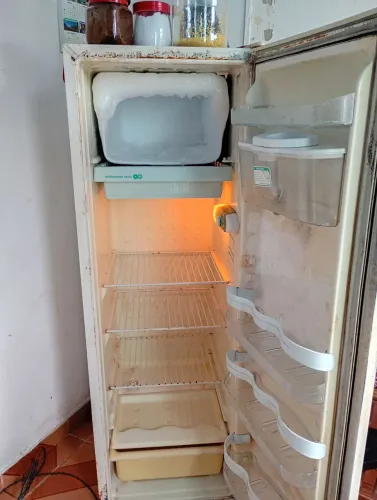 Geladeira em bom Estado