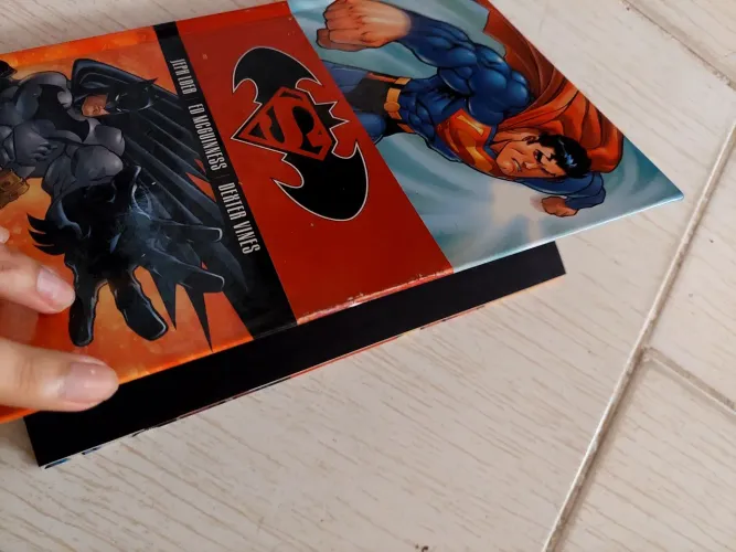 Superman Batman public enemies
