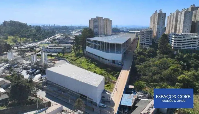 Galpão logístico para alugar, 10.009m² por R$ 410.369/mês - Itaquera - São Paulo/SP