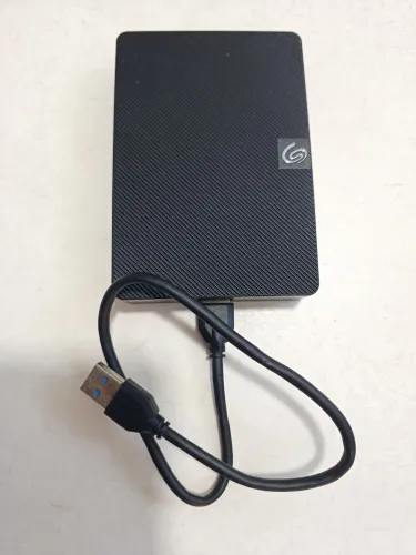Hd externo seagate 5TB 2.5 ultrarápido NOVO!