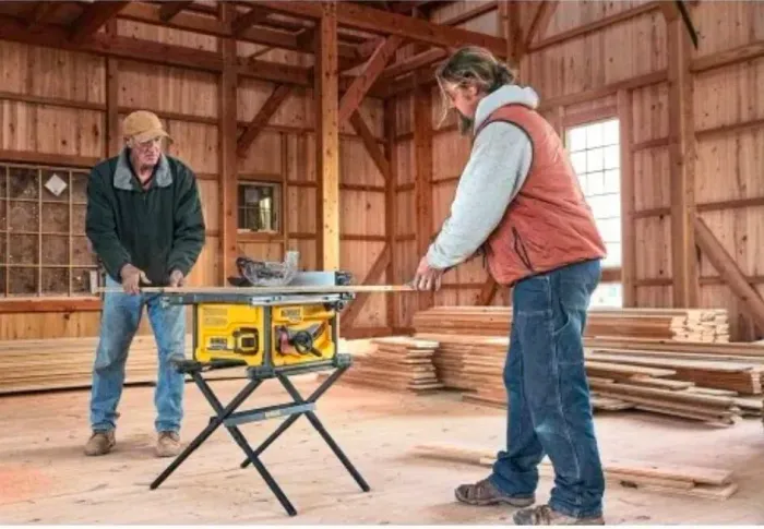 Serra de Mesa à Bateria Flexvolt 8 1/4" 60V Dewalt