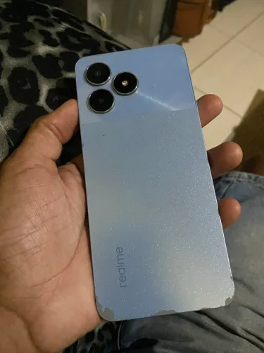 Realme note 50