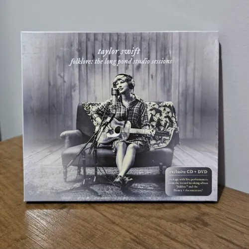 CD + DVD folklore long pond studio - Taylor Swift (fanmade)