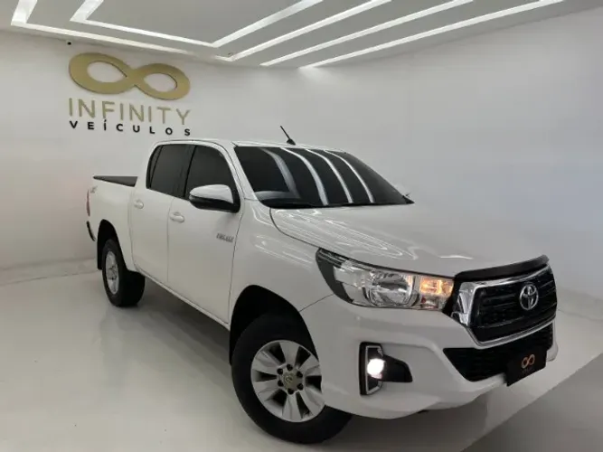 Toyota Hilux CD 4X4 2.8 Diesel Mec. 2020