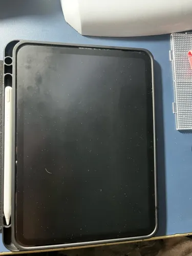iPad 10 + Caixa + Capa + Caneta baseus + Película + Cabo USB C