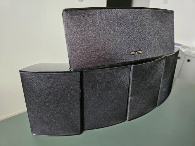 Conjunto 5 Caixas de Som Audio Onkyo 5.0 Para Hometheater Cinema SKF-395 6 Ohms