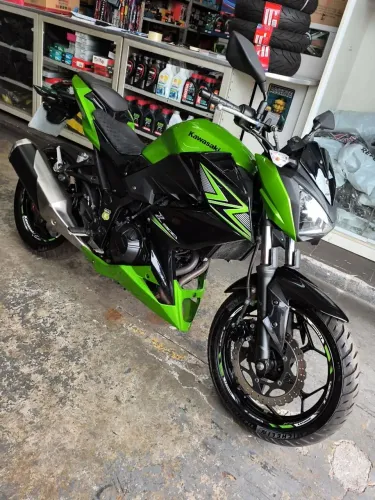 Kawasaki Z300cc Impecável