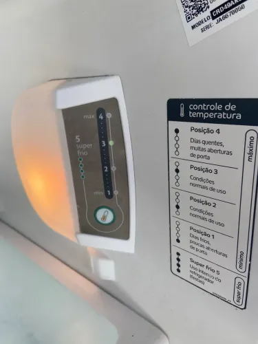 VENDE-SE GELADEIRA CONSUL