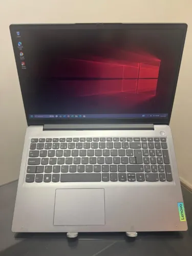 Notebook Lenovo 3i - i3-11°Geração - 8GB Ram - SSD 256GB Nvme - Rede 5G - Completo
